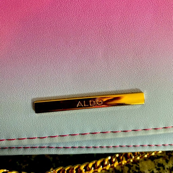 Aldo purse! Perfect for spring - Picture 2 of 6